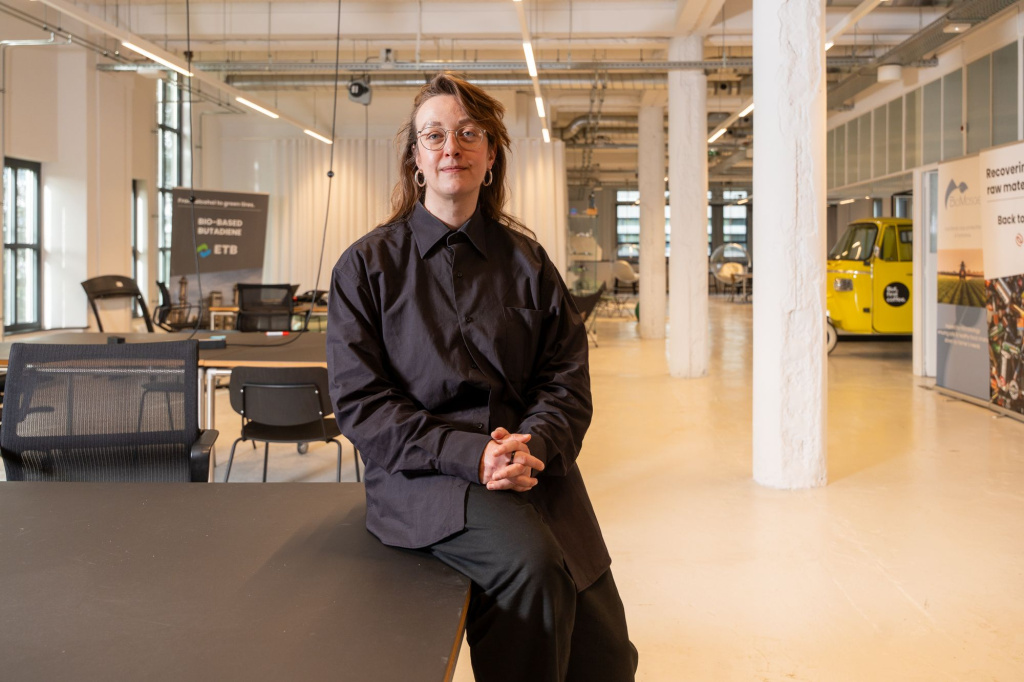 Portrait of a team member in the Human Material Loop workspace